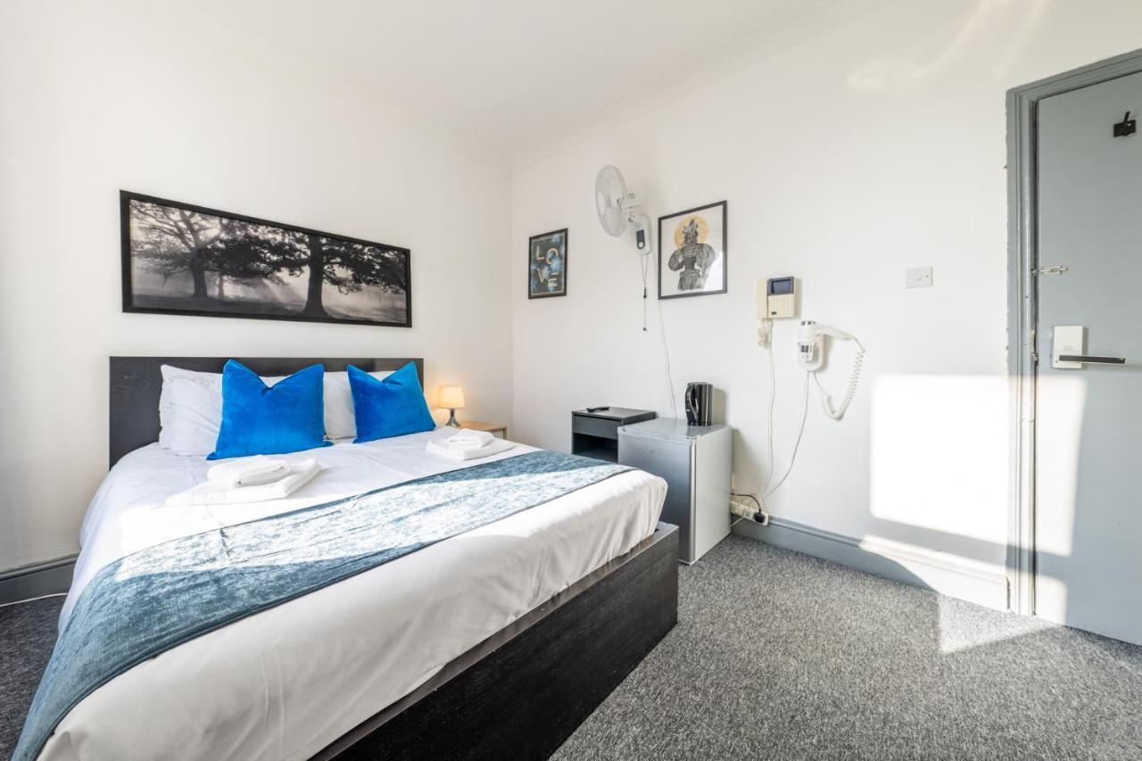 The Buross - Aldgate Aparthotel Londres Exterior foto