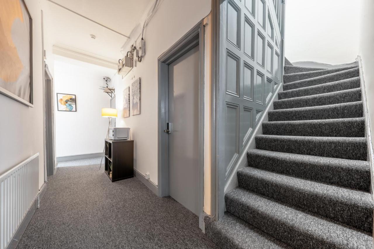 The Buross - Aldgate Aparthotel Londres Exterior foto
